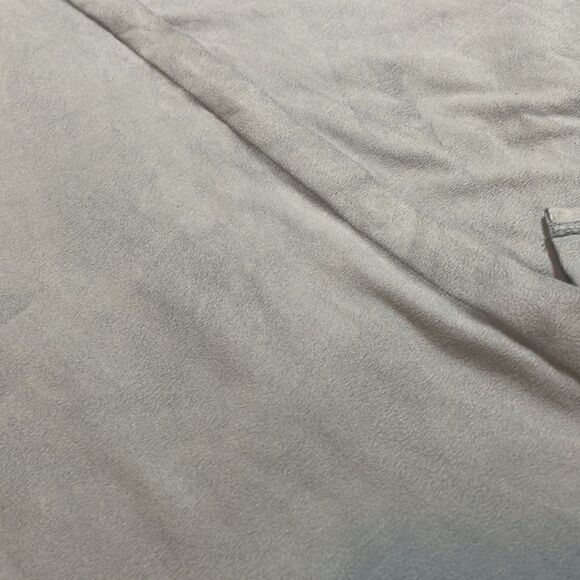 šChicoās-āvelvetābabyāblueĀ longāsleeve - Picture 8 of 8